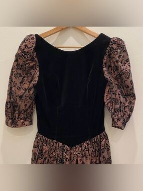 80s Vintage Dress with Velvet Bodice and Intricate Velvet Details